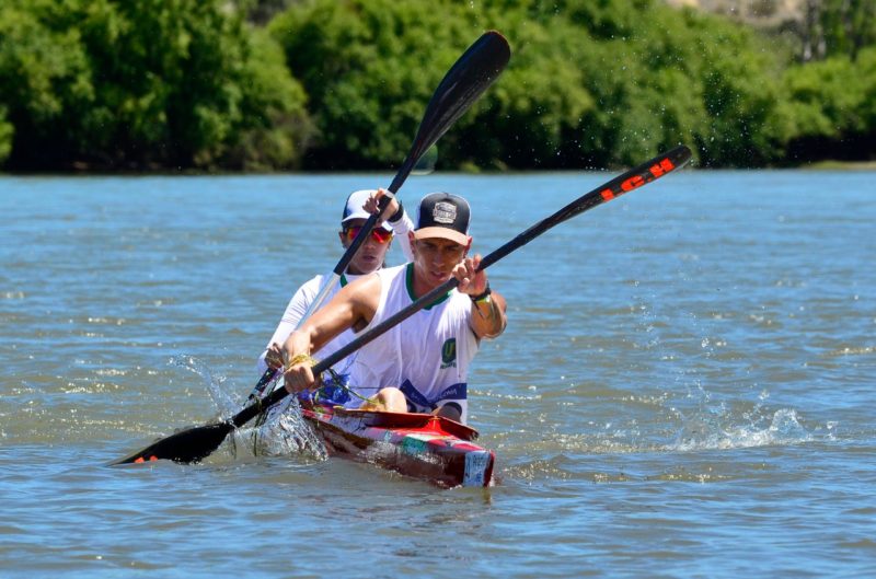 Con un muy buen clima se recibió la tercera etapa de la Regata del Río Negro