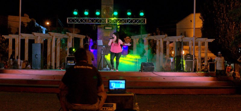 Convocatoria a artistas