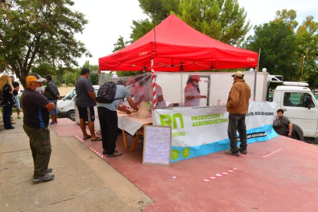 ‘Elegí pescado’ tiene gran aceptación de los reginenses ‘Elegí pescado’ tiene gran aceptación de los reginenses