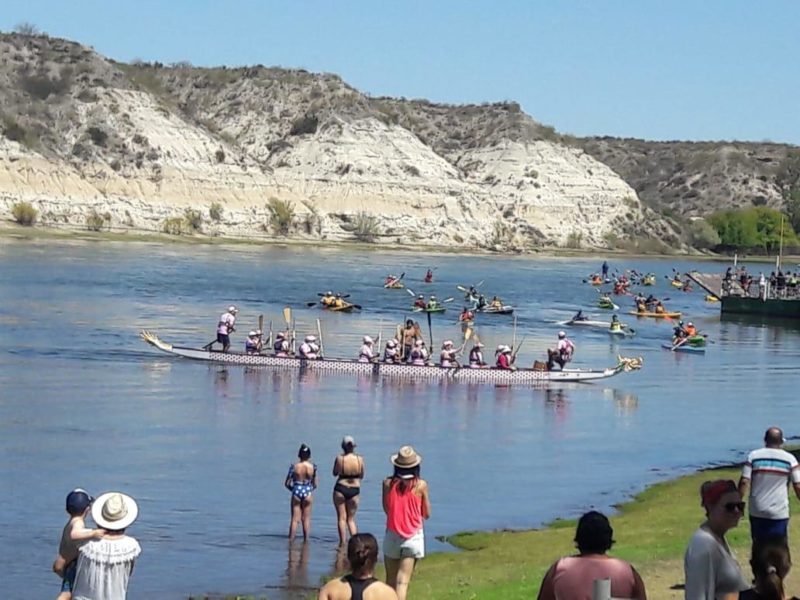 Anuncios, emoción y una gran participación en la Bajada de Canoas