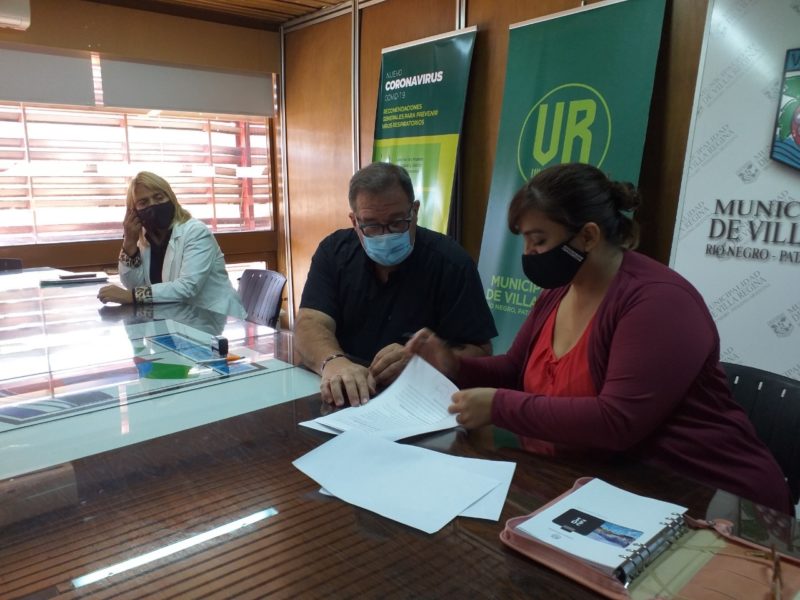 53 personas se capacitan en el Instituto Crecer