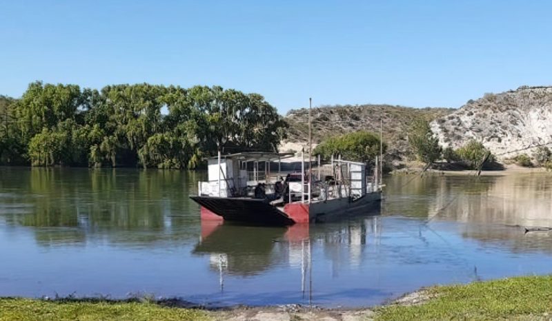 Se reestablece el servicio de balsa