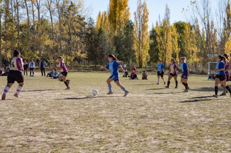 LA LIGA MUNICIPAL DE FÚTBOL SIGUE CRECIENDO